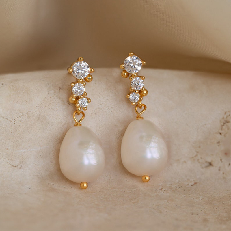 Dangling Pearl Diamond Earrings