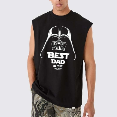 Best Dad In The Galaxy T-shirt.
