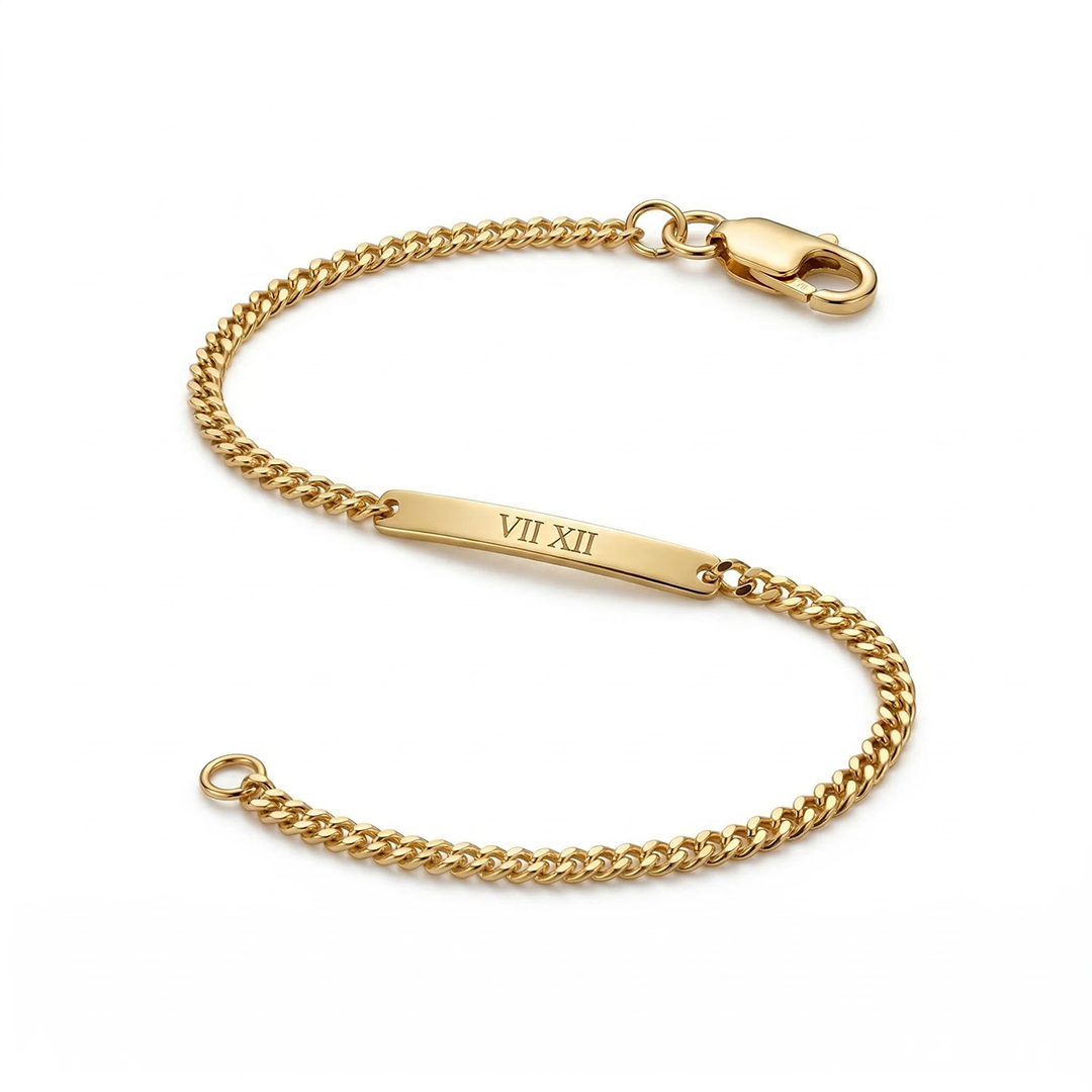 Engraved Bar Curb Chain Bracelet