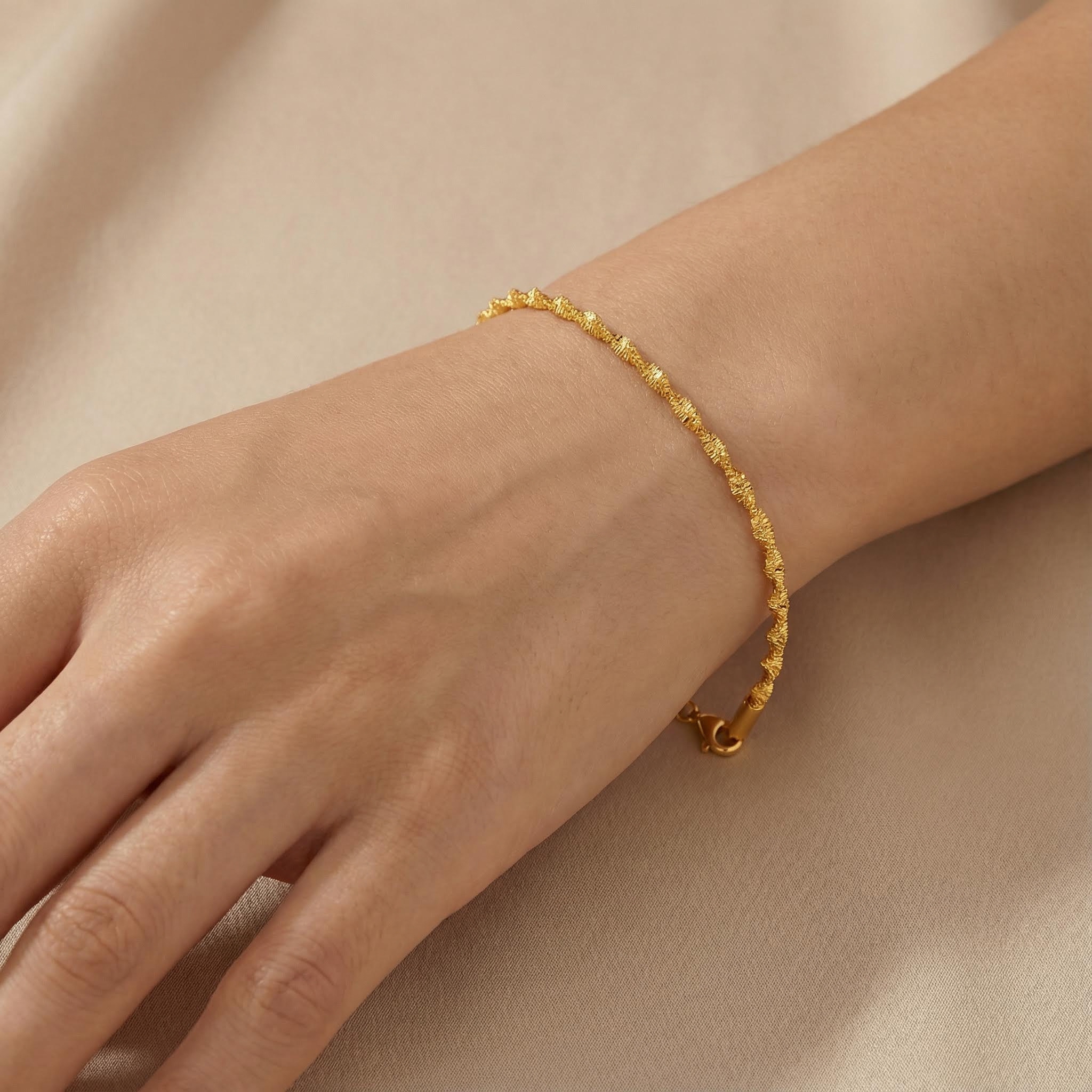 Sparkling Gypsophila Bracelet