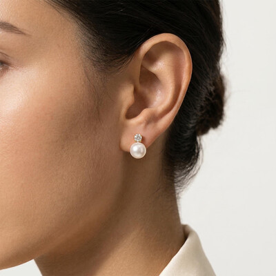 Diamond Pearl Stud Earrings