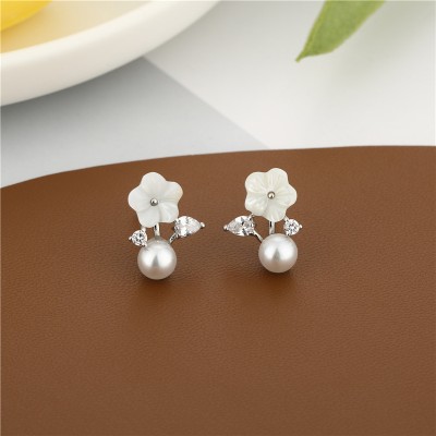 Spring Flower Pearl Earrings