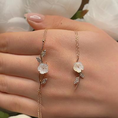 Magnolia Rose Necklace & Bracelet Set