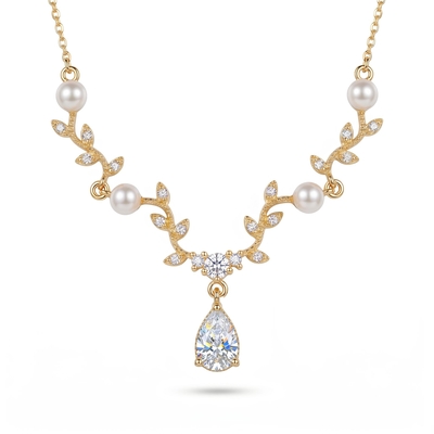 Diamond Mount Pearl Spring Necklace