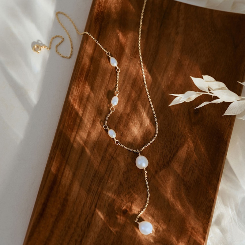 Pearl Lariat Necklace