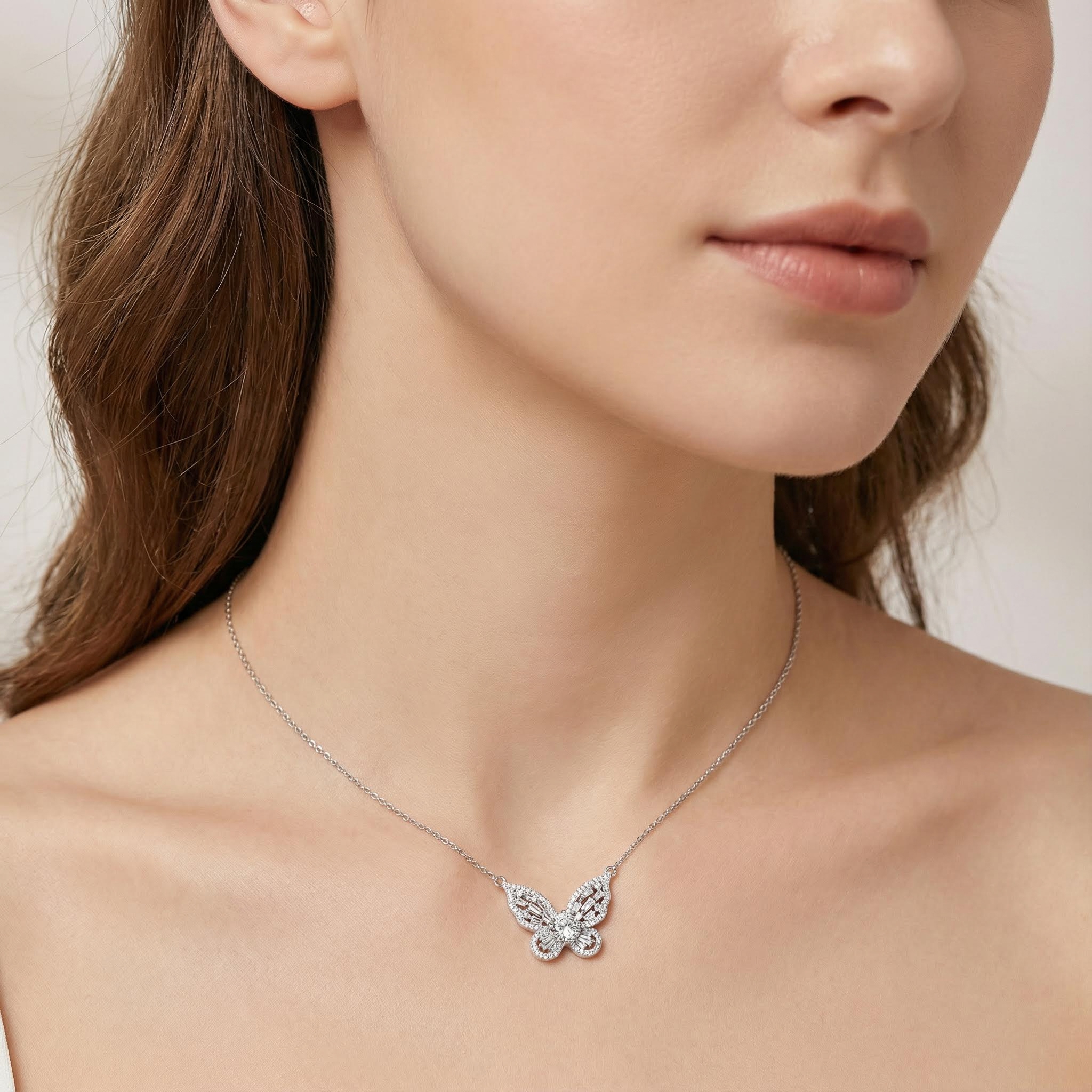 S925 Silver Diamond Hollow Butterfly Necklace S925 Silver Diamond Hollow Butterfly Necklace