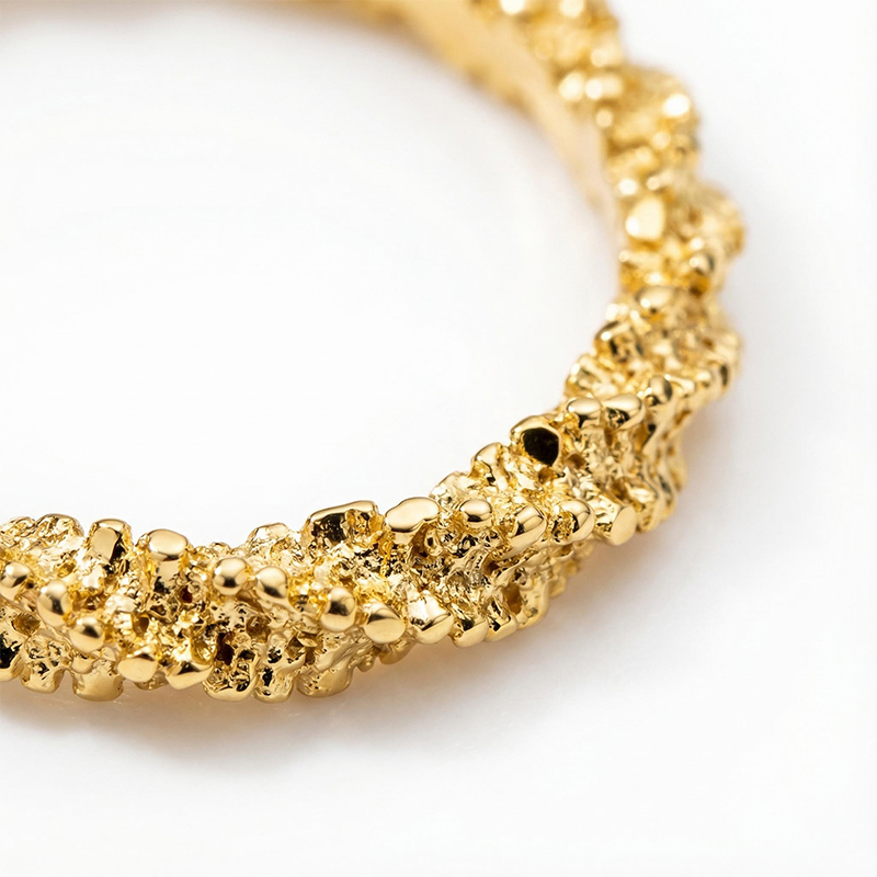 Sparkling Gypsophila Ring