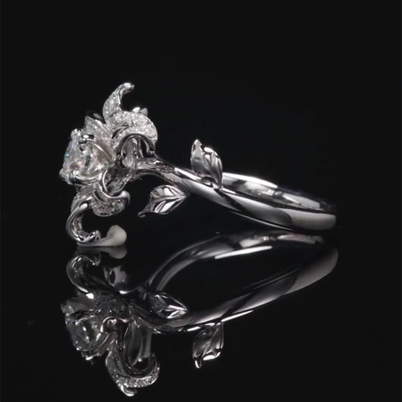 Diamond lily Open Ring