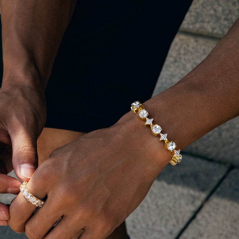 8mm Iced Quadrangular Star Necklace & Bracelet Set in Gold