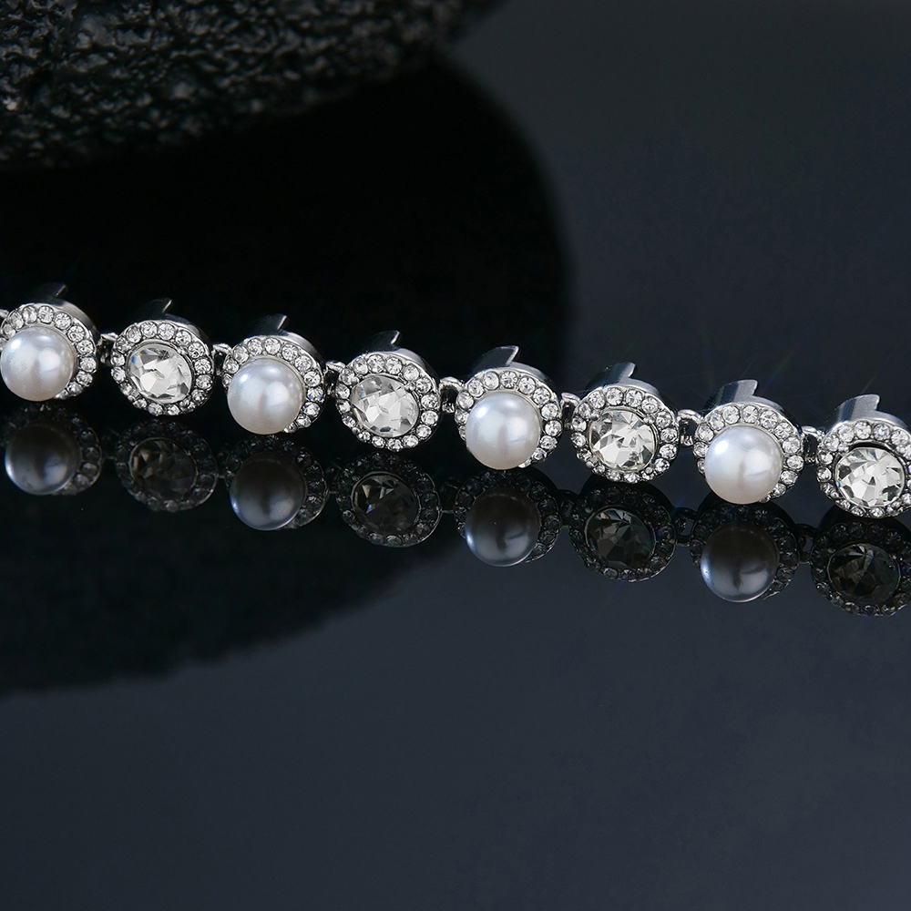 8mm Pearls Tennis Bracelet in White Gold