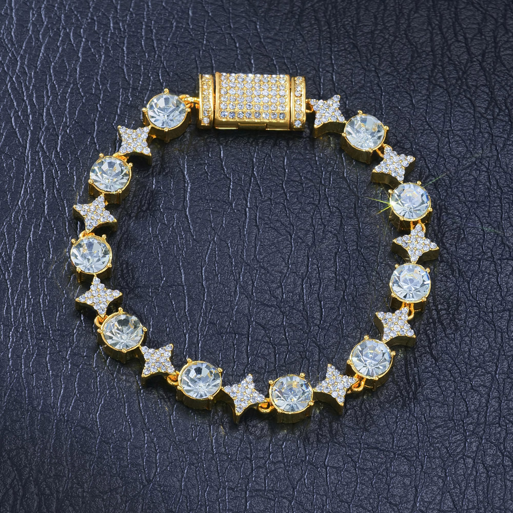 8mm Iced Quadrangular Star Bracelet in Gold