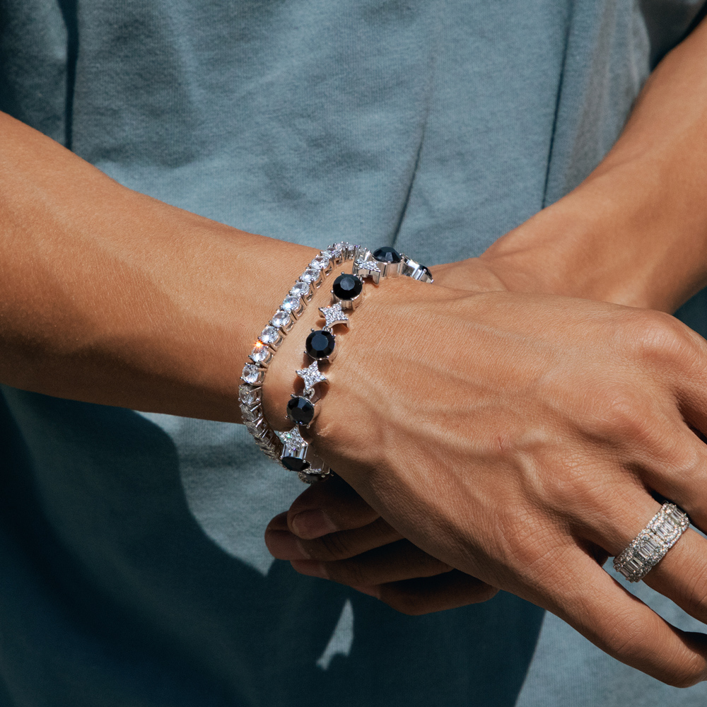 8mm Black Stone Quadrangular Star Bracelet in White Gold