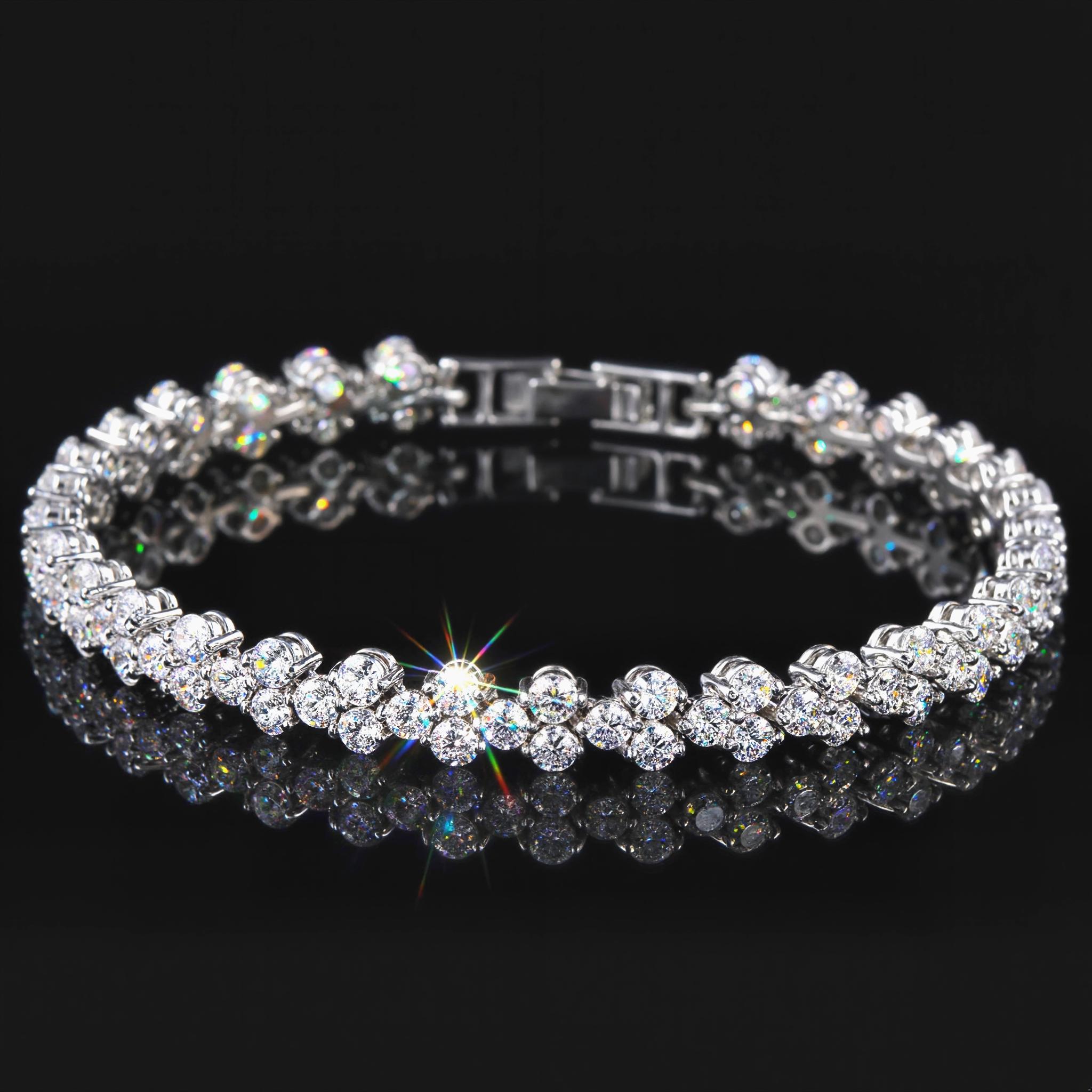 Round Cut Heart Bracelet in White Gold Round Cut Heart Bracelet in White Gold