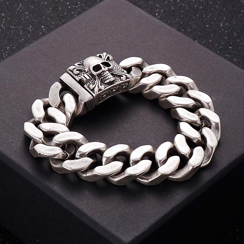 20mm Skull Clasp Cuban Bracelet