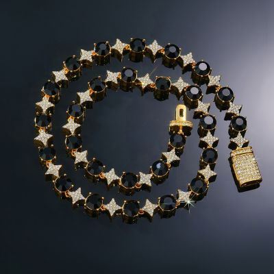 8mm Black Stone Quadrangular Star Necklace in Gold