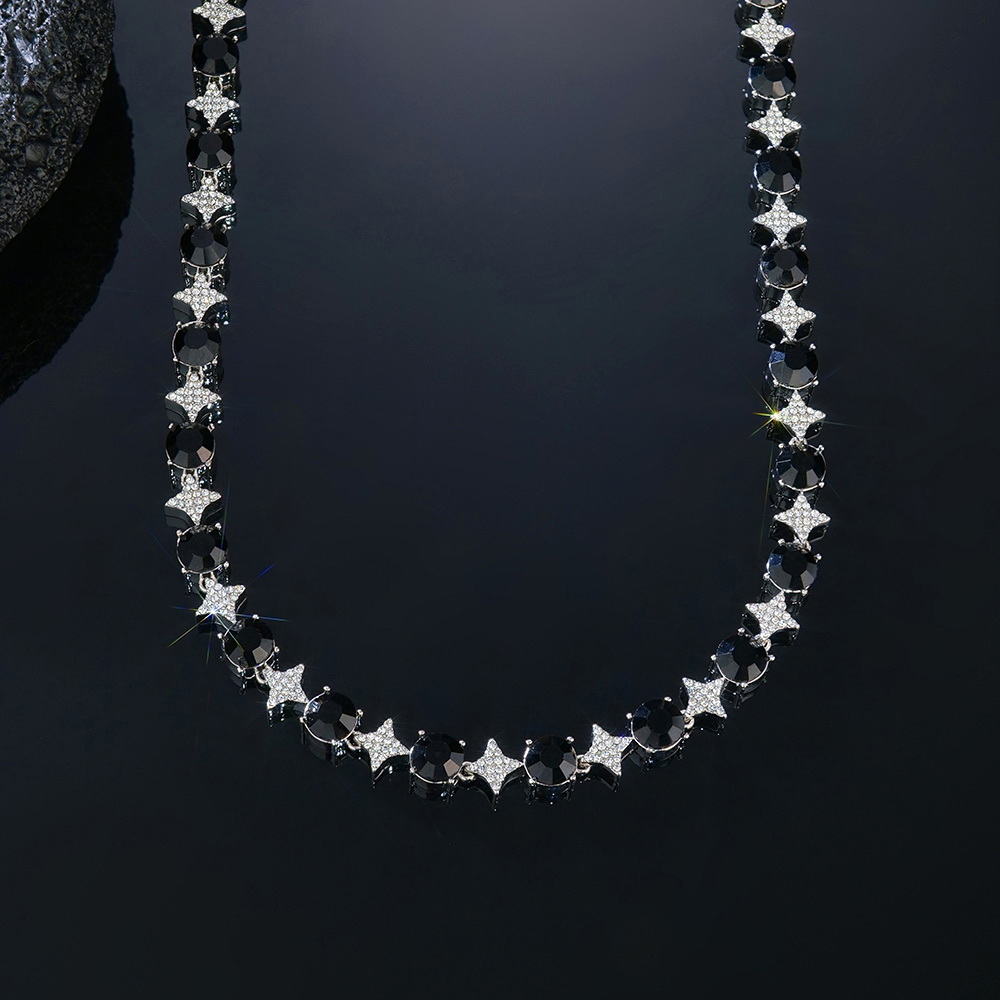 8mm Black Stone Quadrangular Star Necklace in White Gold