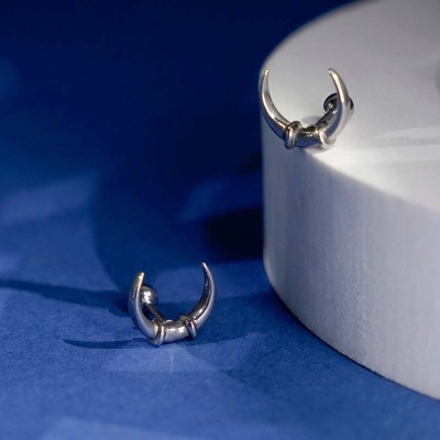 Moon Earrings in White Gold