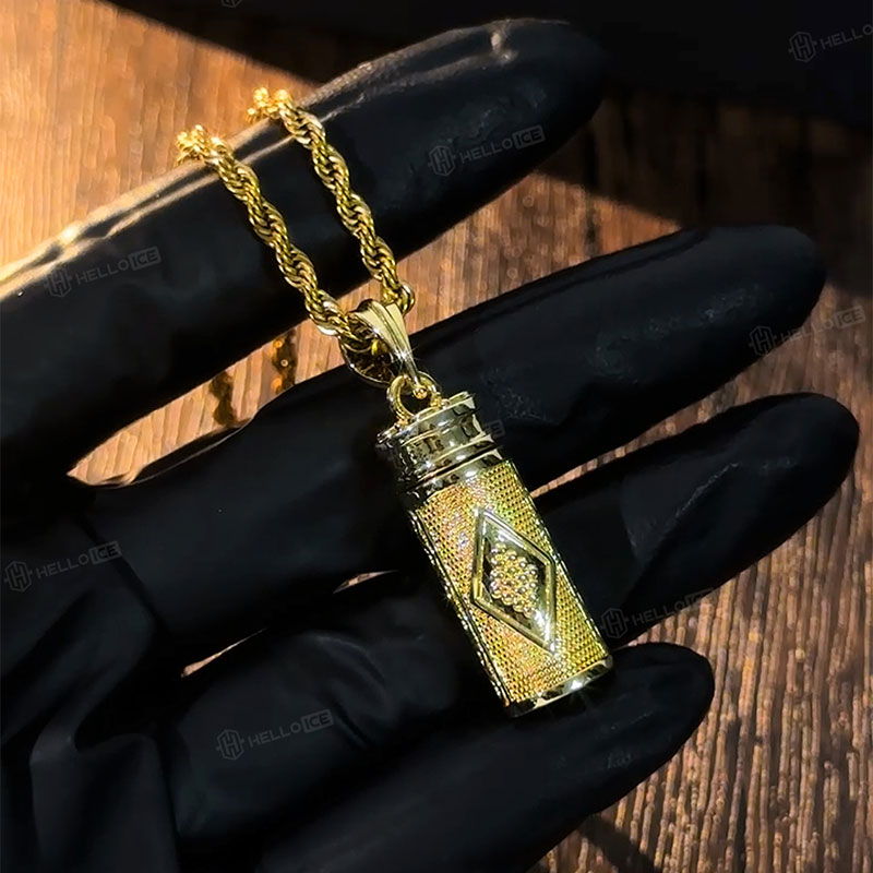 Cylinder Urn Pendant in Gold