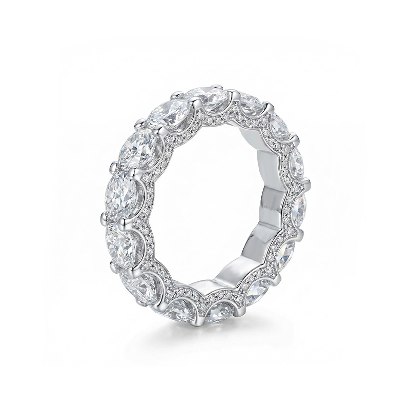 6.9ct TCW Micro Pave Brilliant Round Cut Band