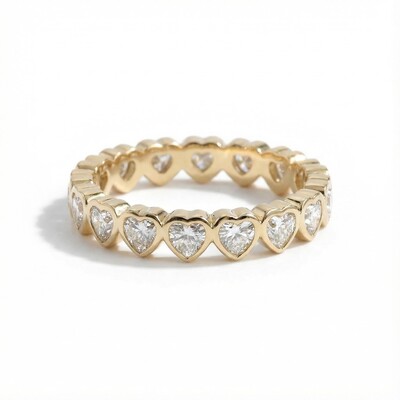 Heart Enternity Band in Gold