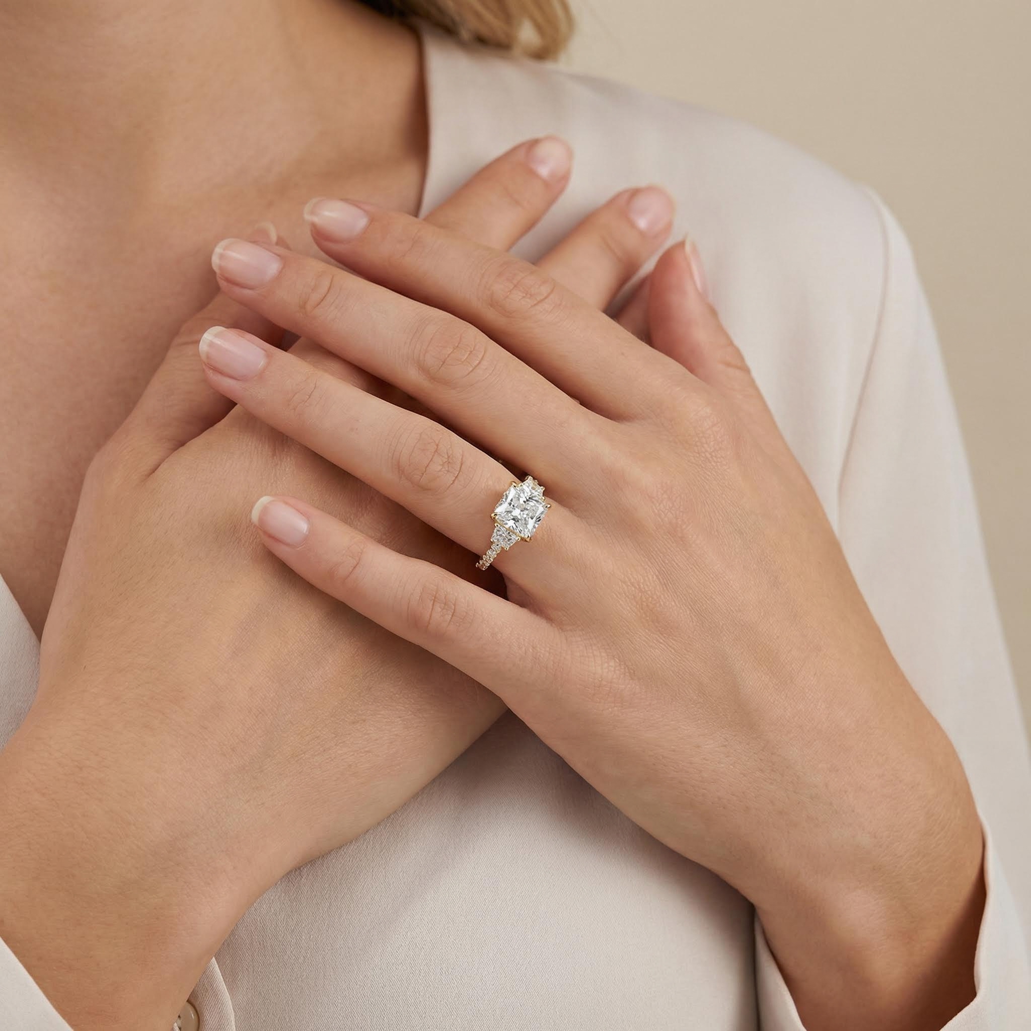 3-stones Cushion Cut Engagement Ring in Silver 3-stones Cushion Cut Engagement Ring in Silver