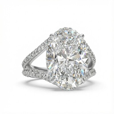 8ct Oval Cut Engagement Ring in Silver