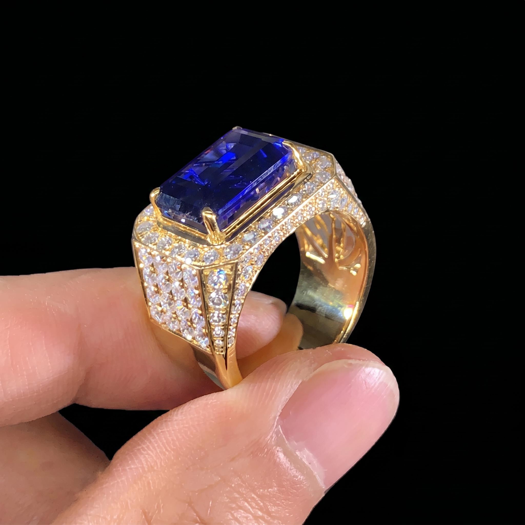 5.5ct Emerald Cut Sapphire Pave Men's Engagemenet/Anniversary Ring 5.5ct Emerald Cut Sapphire Pave Men's Engagemenet/Anniversary Ring