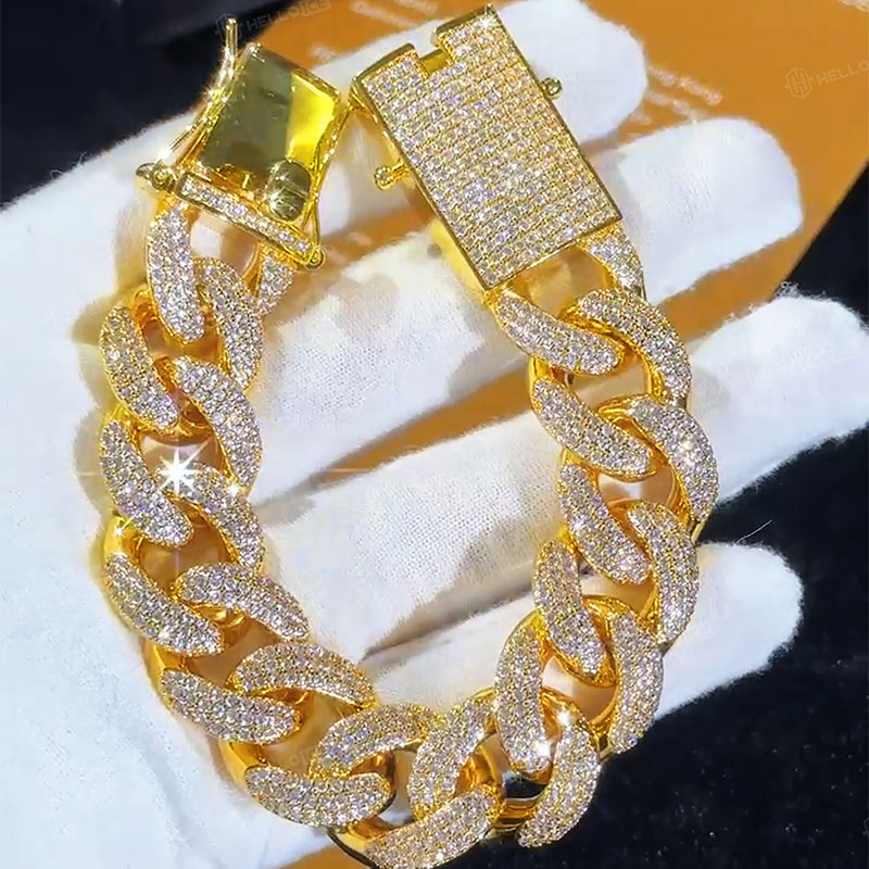 18mm Iced Miami Cuban Bracelet