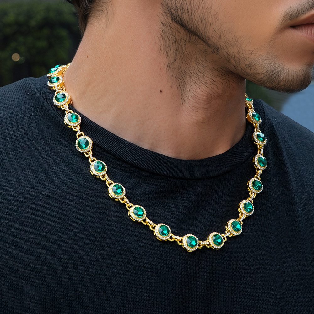 Round Brilliant Cut Emerald Green Diamonds Necklace