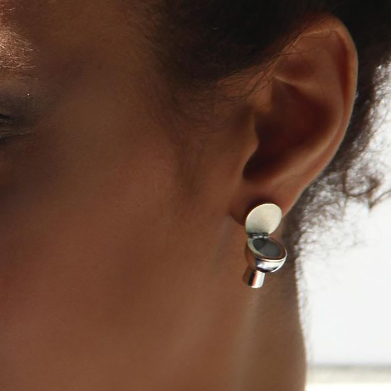 Toilet & Toilet Paper Asymmetrical Earrings Toilet & Toilet Paper Asymmetrical Earrings