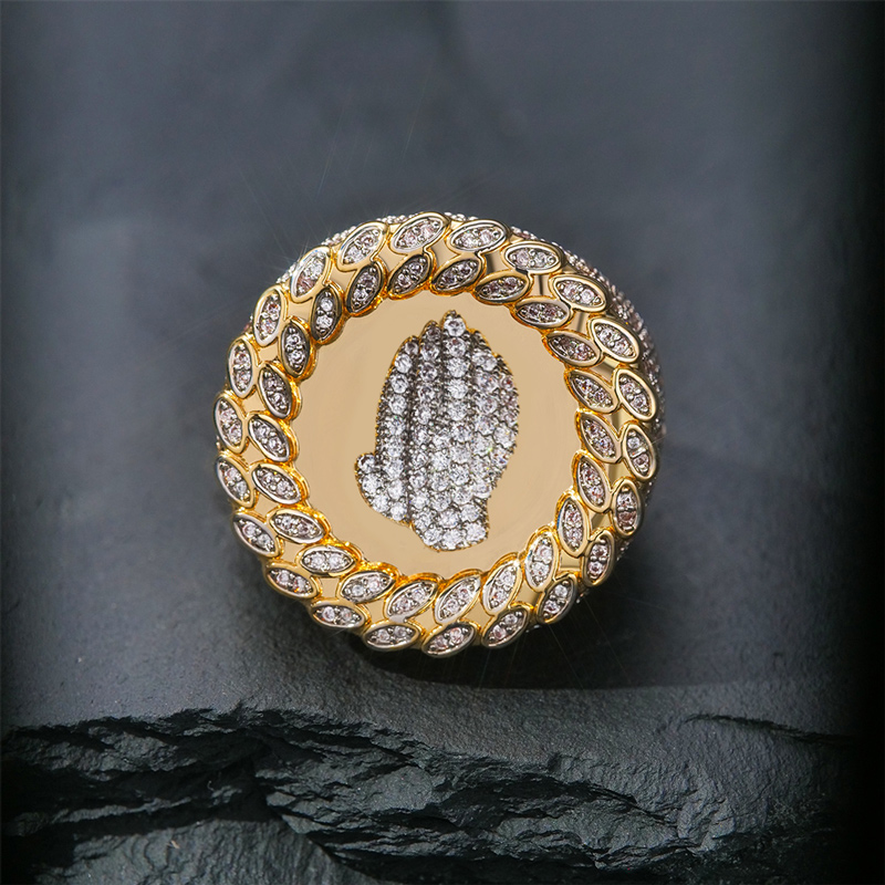 Prayer Hands Ring in Gold Prayer Hands Ring in Gold