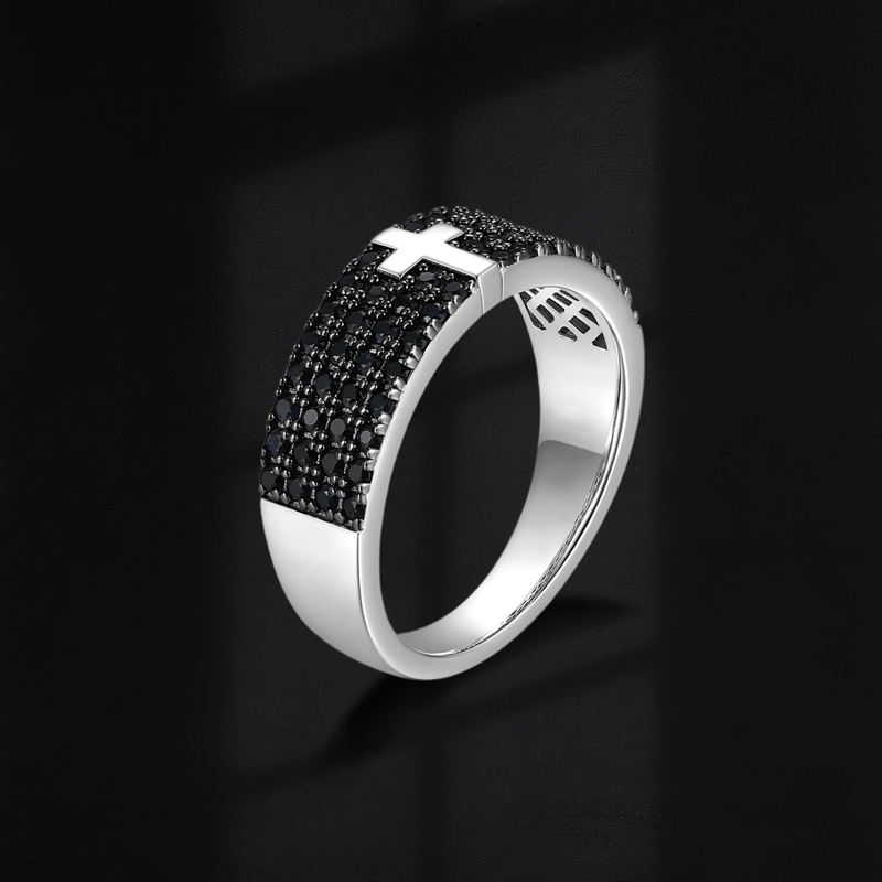 3.1 CTW Black Diamond Cross Ring