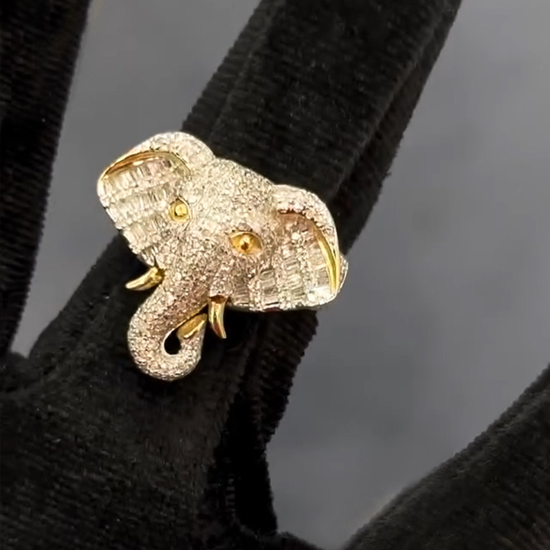 Elephant Ring in Gold