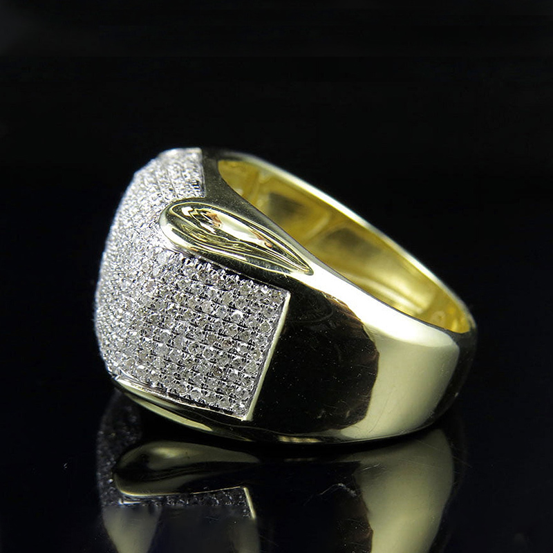 Iced Out Ring in Gold