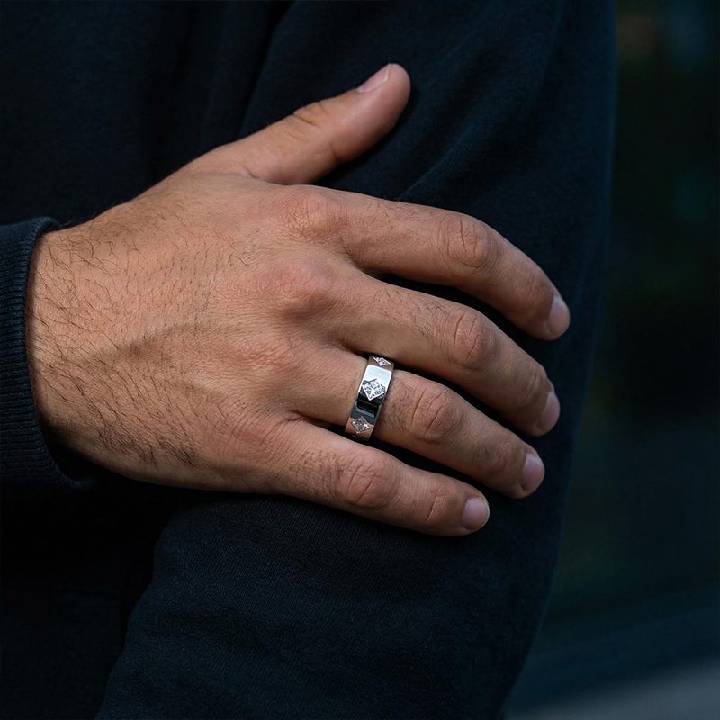 1.92 CTW White Diamond Wedding Band Ring for Men