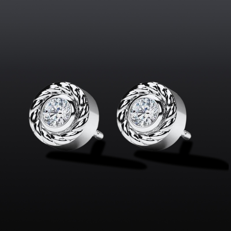 0.4CTW White Diamonds Stud Earrings