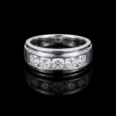 Moissanite 2.0 CTW Round Cut Men's Engagement Ring in S925 Silver