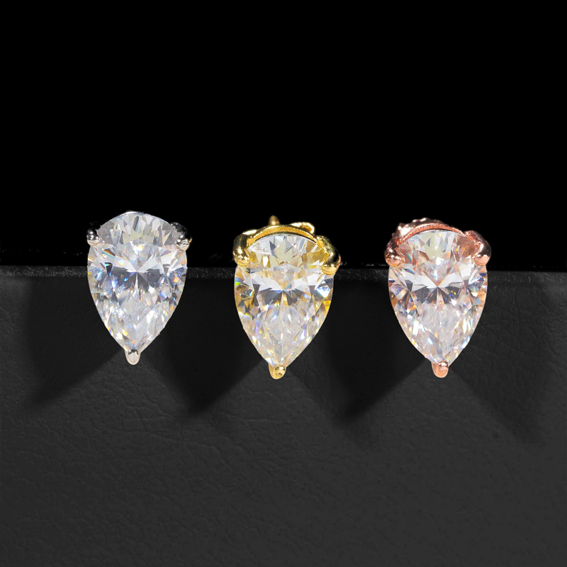 925S & VVS Moissanite 1Ct Pear Cut Stud Earrings