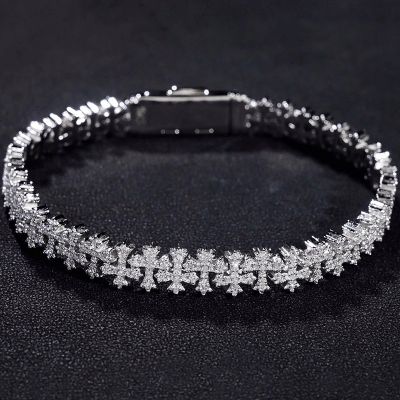 8.5mm 925S & VVS Moissanite Cross Bracelet