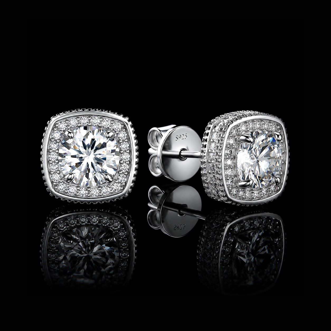 1Ct 925 Silver & VVS1 Moissanite Cushion Cut Halo Stud Earrings 1Ct 925 Silver & VVS1 Moissanite Cushion Cut Halo Stud Earrings