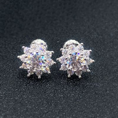 925S & VVS Moissanite 0.5Ct Flower Stud Earrings in White Gold