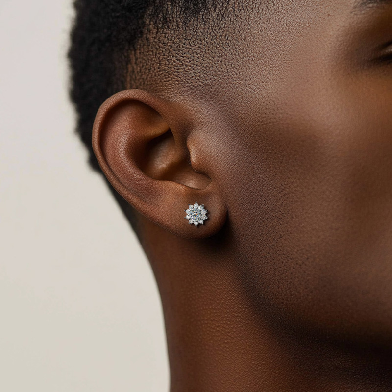 925S & VVS Moissanite Flower Stud Earrings in White Gold