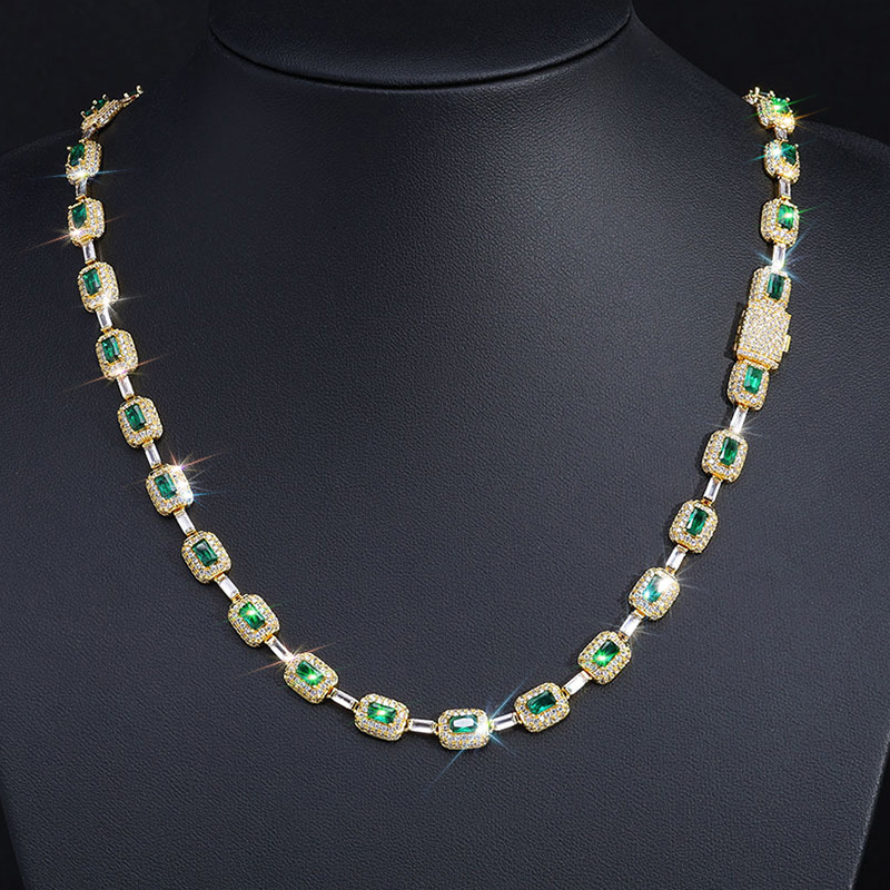 S925 & Moissanite 7mm Rectangle Emerald Chain S925 & Moissanite 7mm Rectangle Emerald Chain