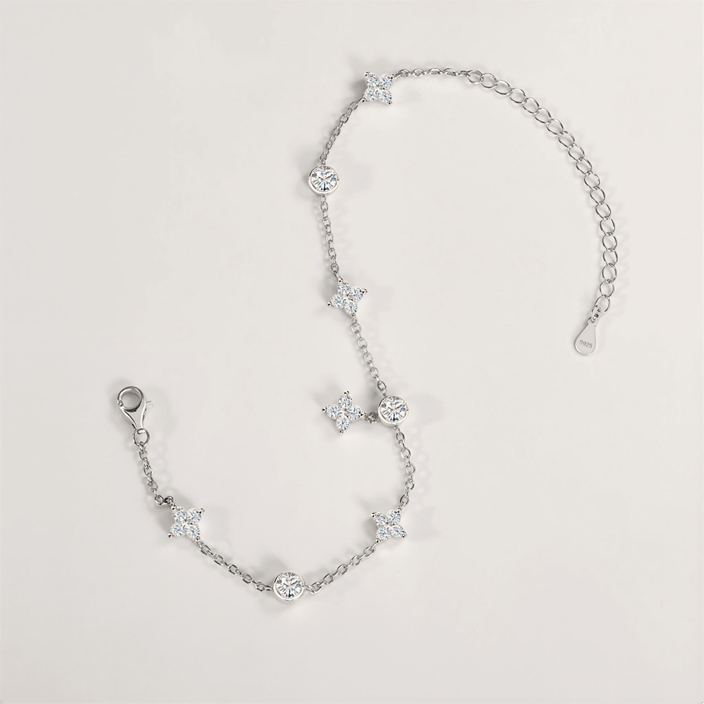 VVS Moissanite S925 Silver Four-leaf Clover Bracelet