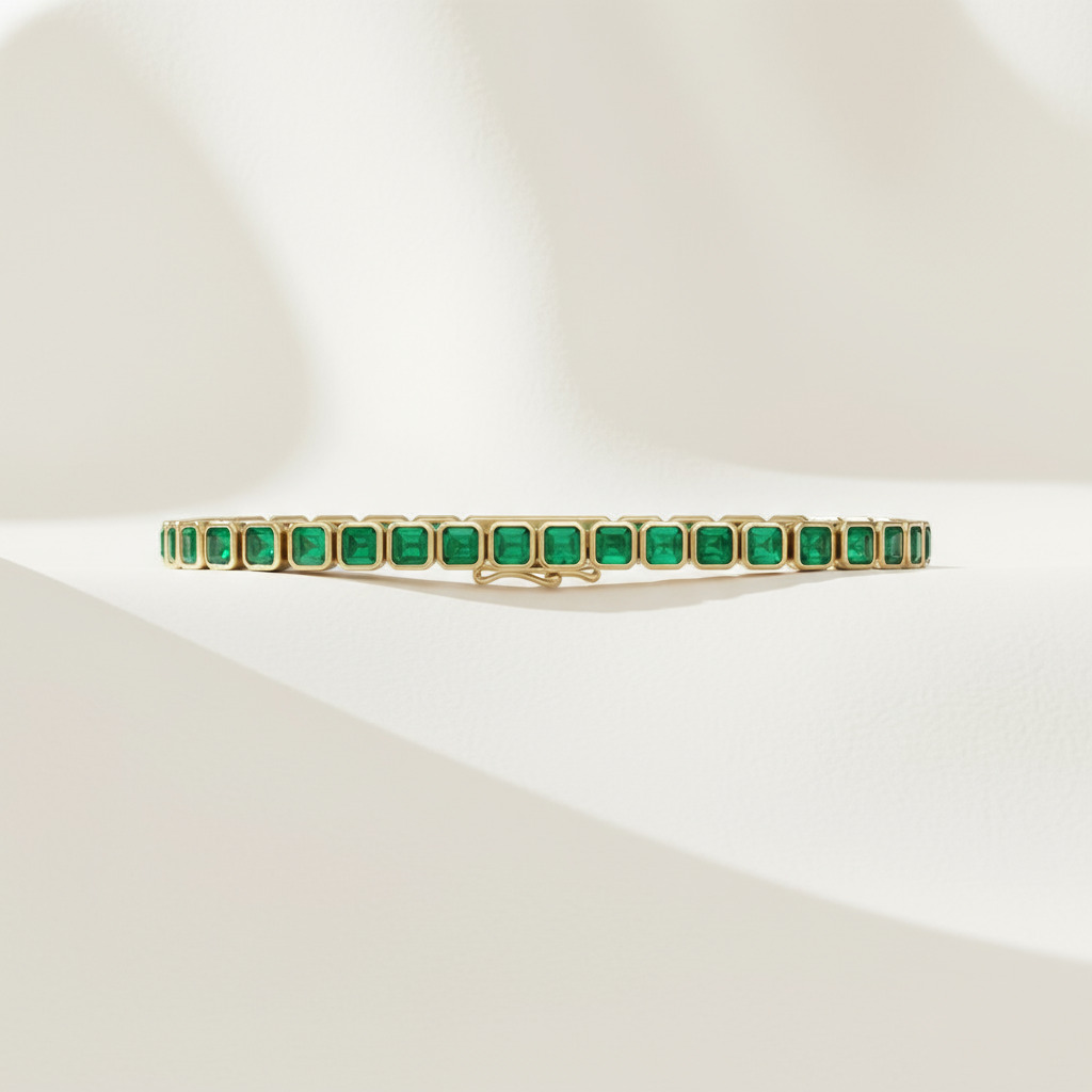 S925 Silver Emerald Tennis Bracelet in Yellow Gold