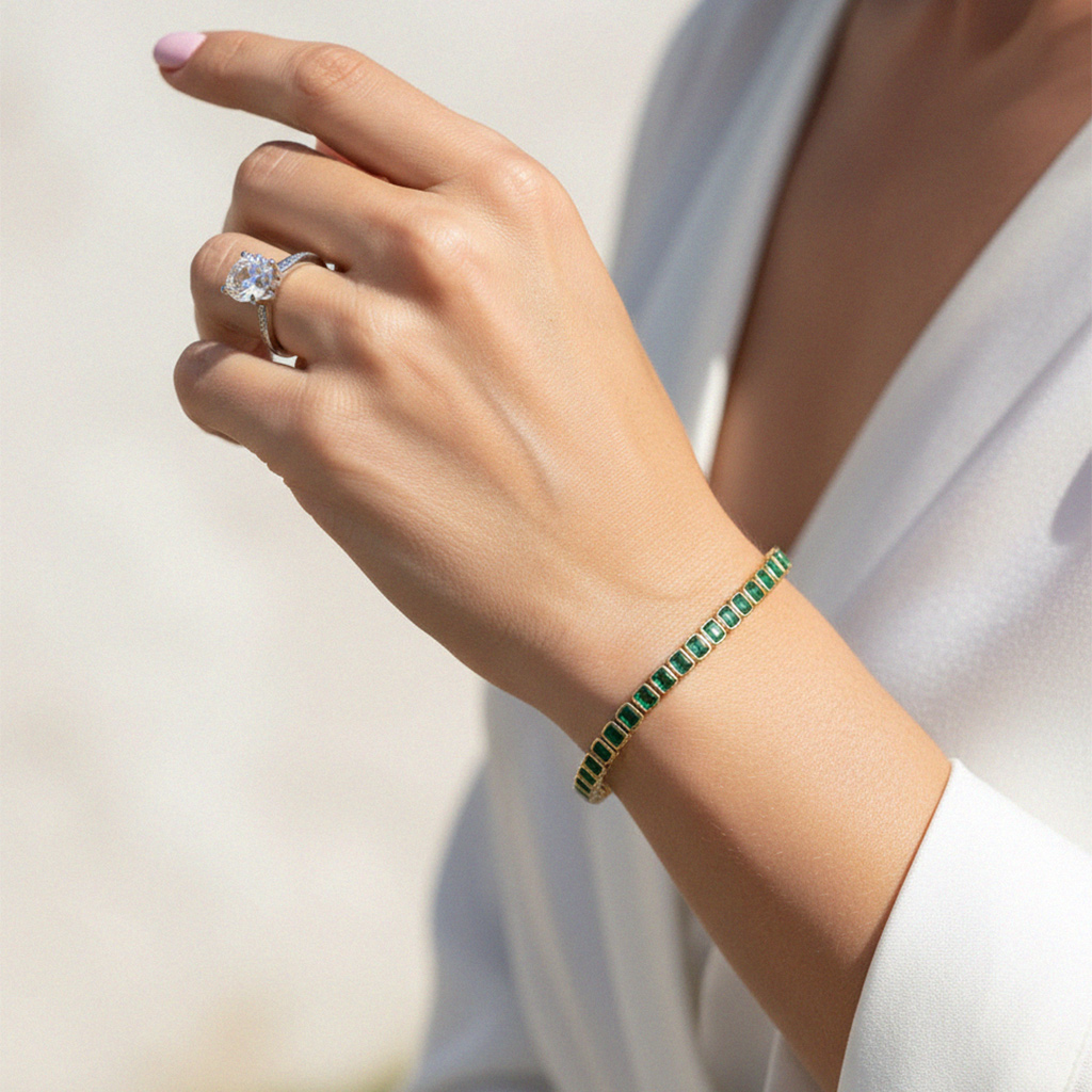 S925 Silver Emerald Tennis Bracelet in Yellow Gold