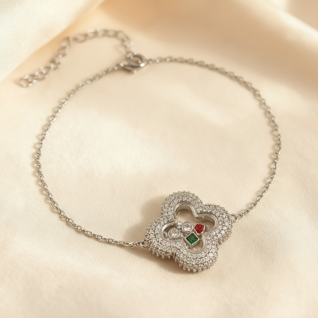 S925 Silver Clover Shaped Dancing Diamonds Bracelet