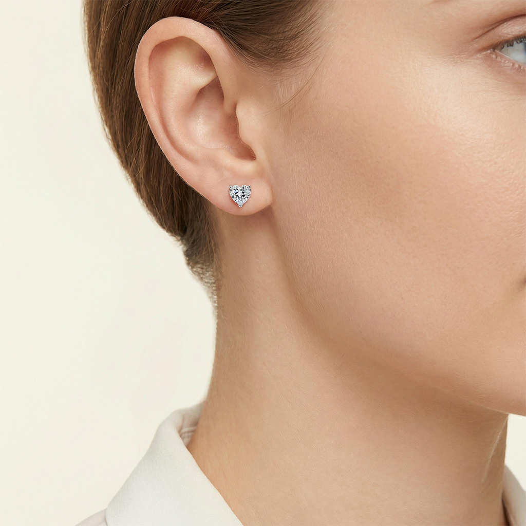 0.5CT/1CT Heart Cut VVS Moissanite S925 Silver Stud Earrings