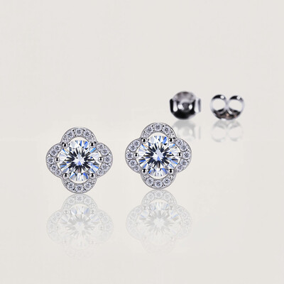 VVS Moissanite S925 Silver Four-leaf Clover Stud Earrings