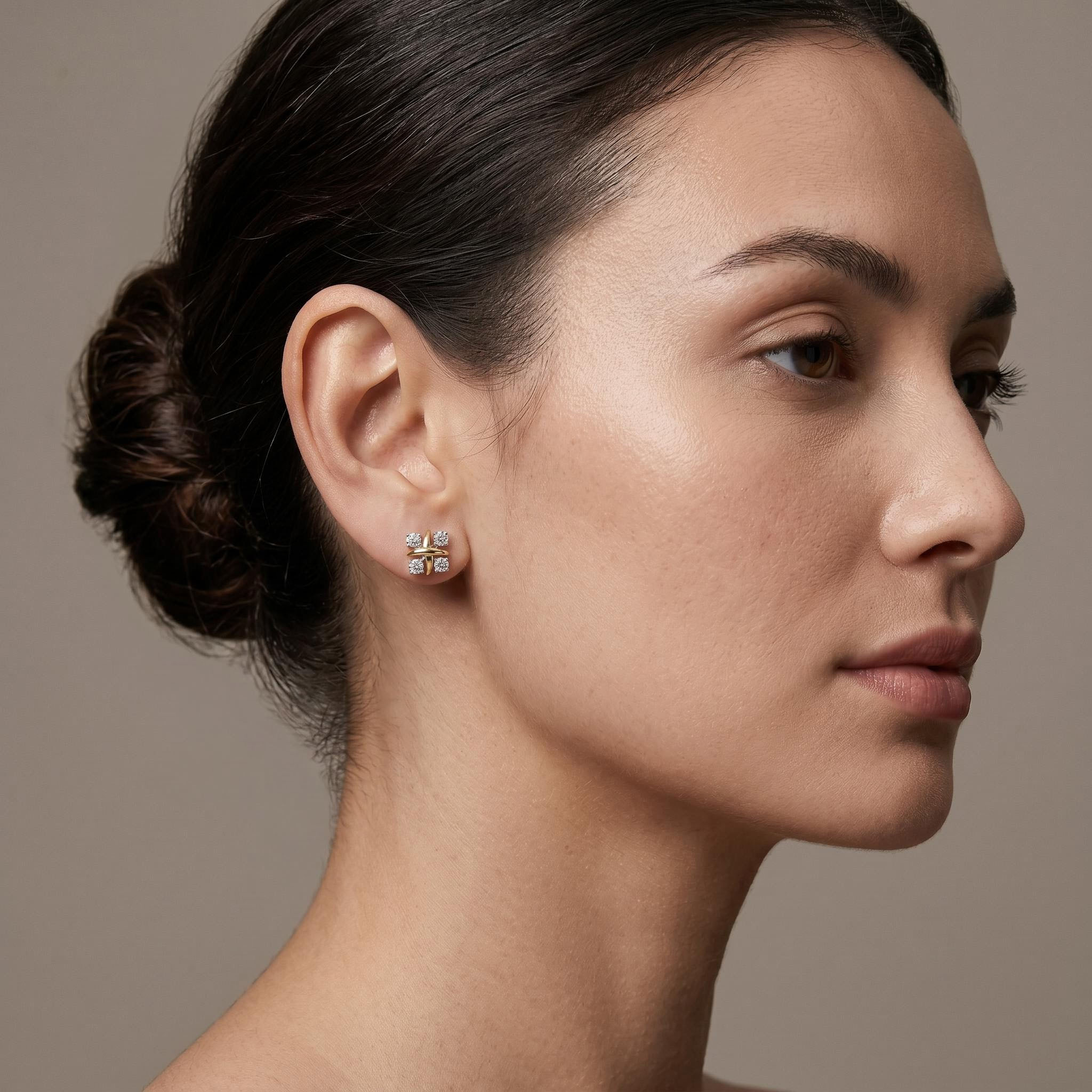 VVS Moissanite S925 Silver Two-tone Criss Cross Stud Earrings VVS Moissanite S925 Silver Two-tone Criss Cross Stud Earrings